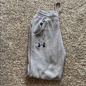 Under Armour Men’s Large Grey Joggers